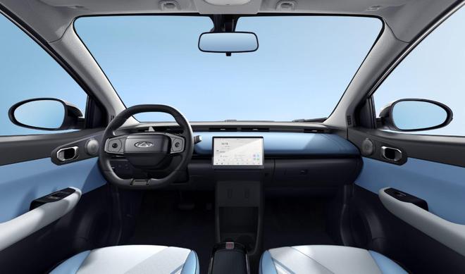 合女生开的车当如奇瑞小蚂蚁开元ky棋牌告